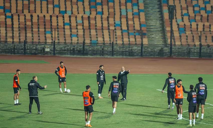 مران منتخب مصر - بداية الاستعدادات لمباراة نيجيريا في استاد القاهرة
