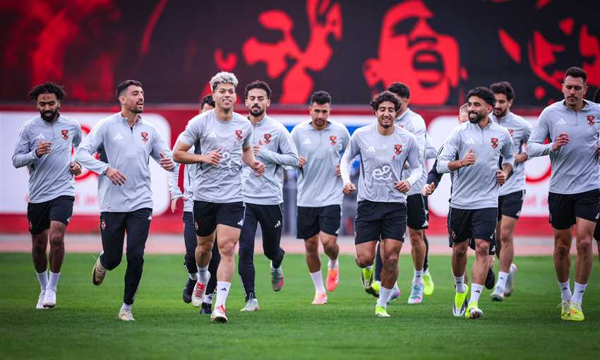 الأهلي يعود للتدريبات الجماعية.. ومحاضرة من توروب مع اللاعبين