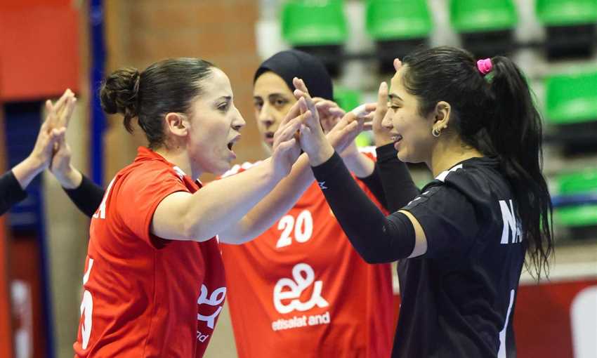 كرة طائرة – الأهلي إلى نصف نهائي بطولة إفريقيا للسيدات