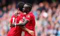 ساديو ماني مع محمد صلاح