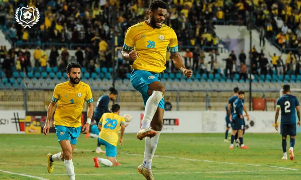أهلي بني غازي يتفق مع الإفريقي على ضم فراس شواط مقابل 600 ألف دولار