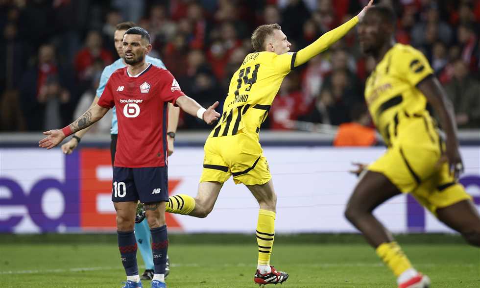 الصالح سبورت : 
                                بعد تحويل تأخره لفوز.. دورتموند يتخطى ليل ويصطدم بـ برشلونة في ربع نهائي أبطال أوروبا
                            