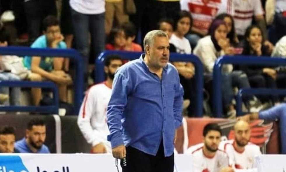 شبكة الحلم : 
                                    
                                خبر في الجول - الزمالك يتمم اتفاقه مع عصام عبد الحميد لتولي تدريب فريق السلة
                            