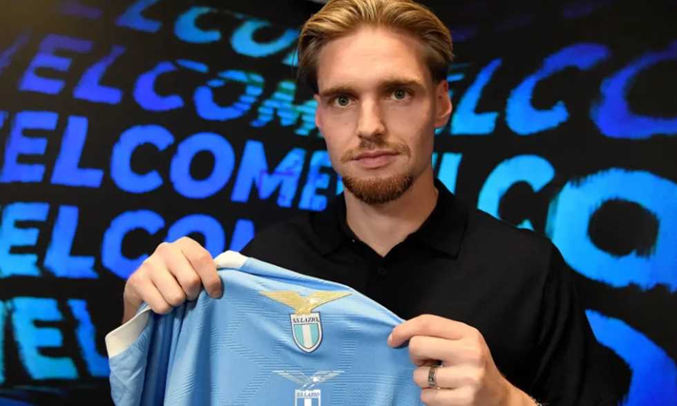 الصفقة الثانية بعد رفع إيقاف القيد.. لاتسيو يضم تايلور من أياكس