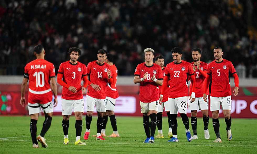 قائمة منتخب مصر - انضمام ثلاثي جديد وعودة عبد المنعم وغياب صلاح أمام السعودية وإسبانيا 