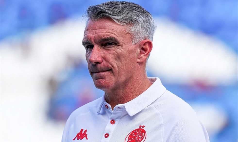 كارتيرون: طبيعي أن يمر أي فريق بفترات صعبة.. وهدفي التتويج بالدوري رغم النتائج