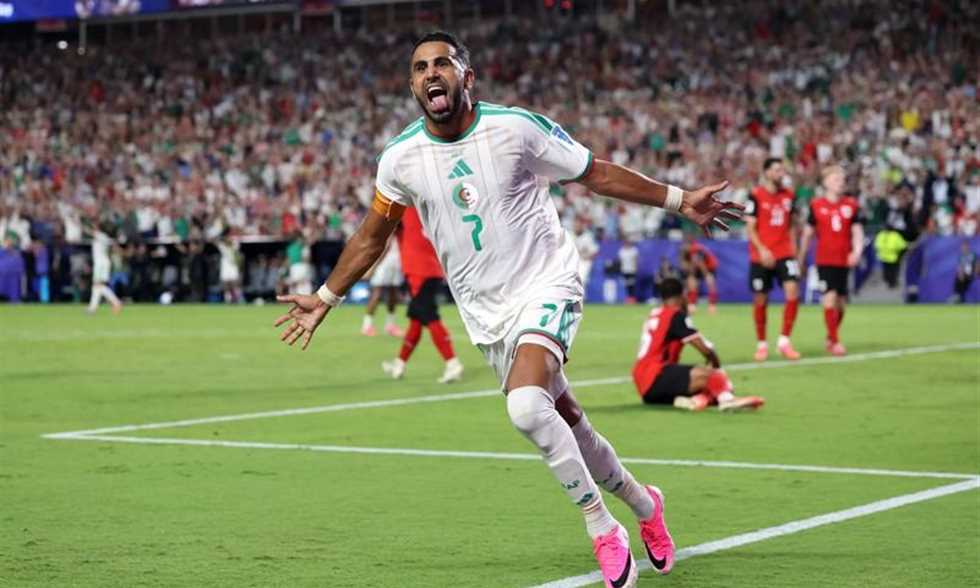 موقع الملاعب : 
                                كأس العالم - محرز: لم نفكر في الثأر من النمسا.. وسنقدم أفضل ما لدينا ضد سويسرا
                            