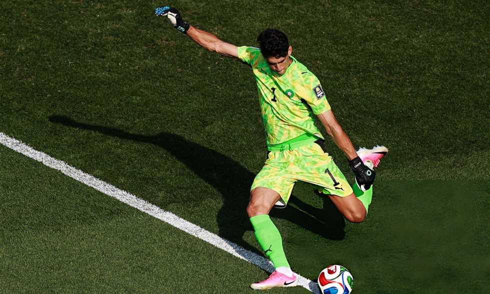 مساحات نيوز :
كأس العالم - بونو: فرنسا تفوقت علينا في كل شيء.. وتصديت لركلة جزاء مبابي بالتوقع