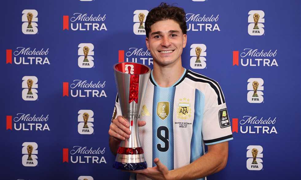 خوليان ألفاريز يتوج رجل مباراة الأرجنتين وسويسرا في ربع نهائي كأس العالم 2026