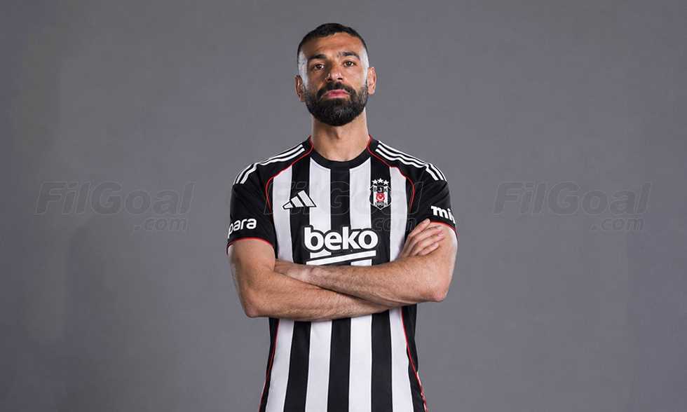 محمد صلاح يطلب ضمانًا مصرفيًا قبل إتمام انتقاله إلى بشكتاش