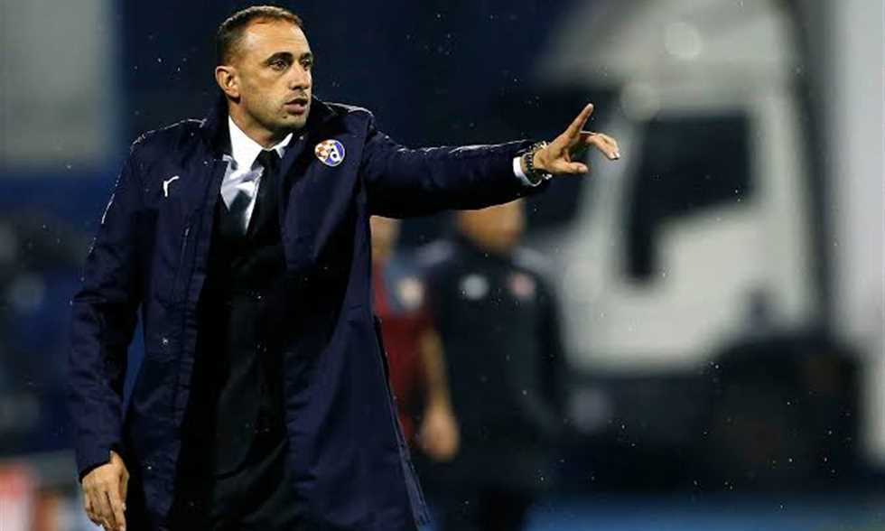 إيفاليوا بيتيف يقترب من تدريب الزمالك في الموسم المقبل