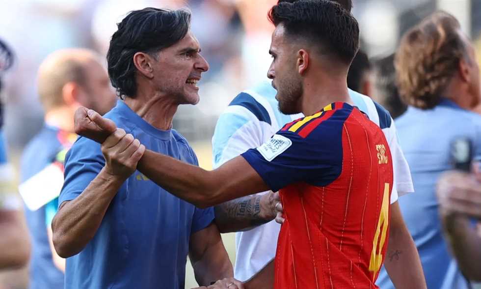 أيالا يعتذر لداني أولمو بعد حادثة الصفع في نهائي كأس العالم 2026