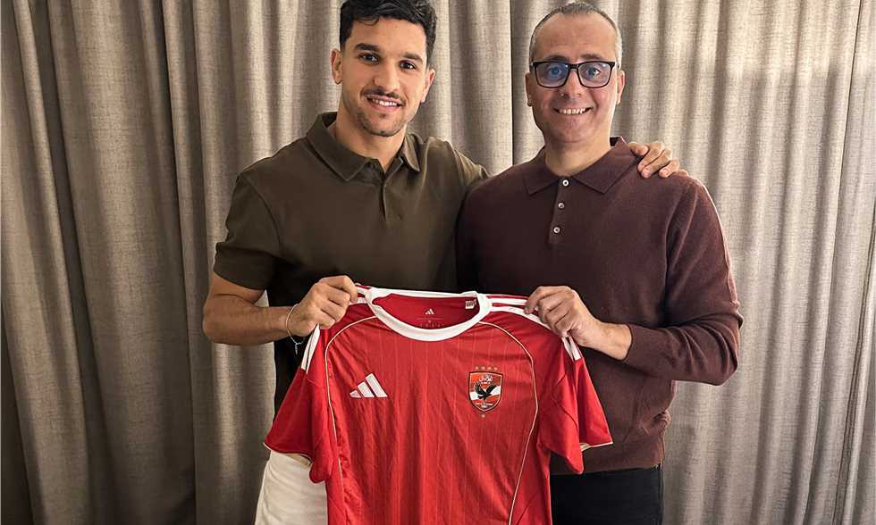 الأهلي يتعاقد مع منصف بقرار