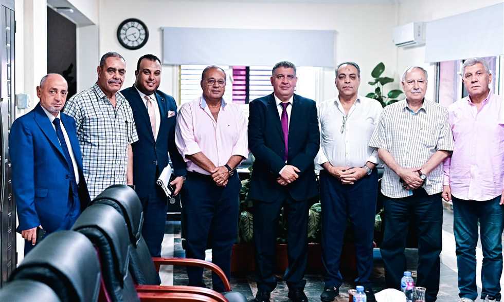 الزمالك يتسلم رسميًا أرض النادي الجديدة في حدائق أكتوبر