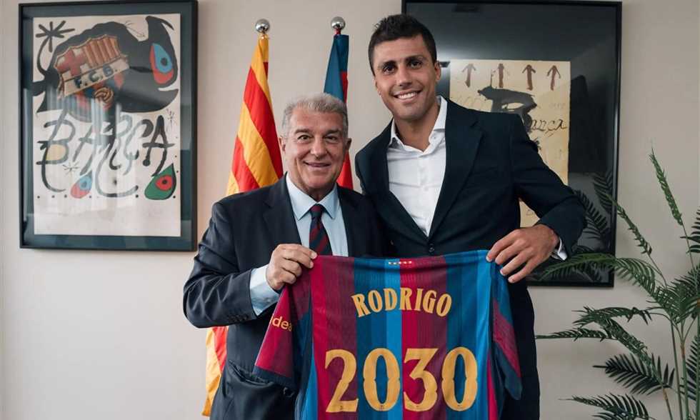 احتفالا بضم رودري.. برشلونة يعلن خصومات على تذاكر مباراة الأهلي