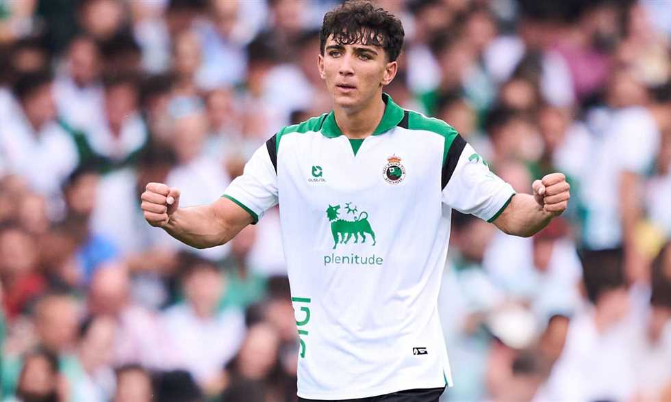 آس: ريال مدريد يدخل سباق التعاقد مع موهبة راسينج سانتانتدير
