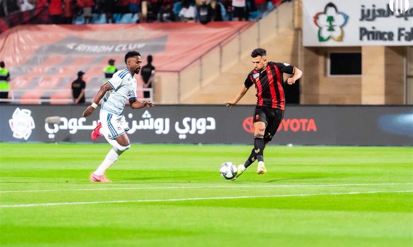 بهدف أوكو ومشاركة تريزيجيه.. الرياض يحقق انتصاره الأول على نيوم في الدوري السعودي