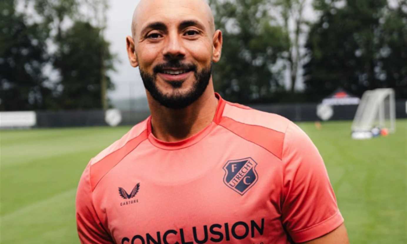 أوتريخت الهولندي يعيد أمرابط إلى أوروبا بعد رحيله عن الوداد
