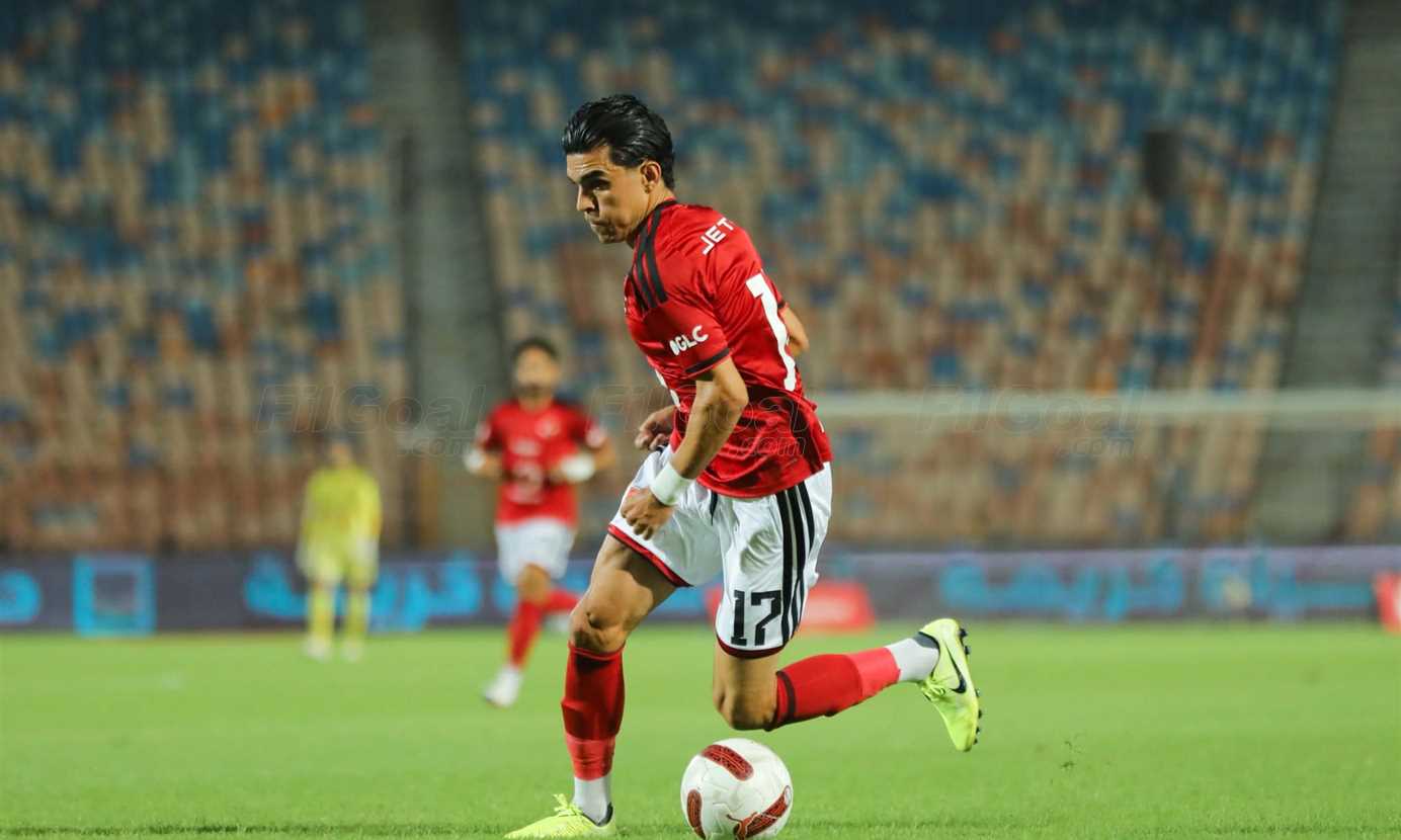 الأهلي يكشف تفاصيل إصابتي بنشرقي والدبيس