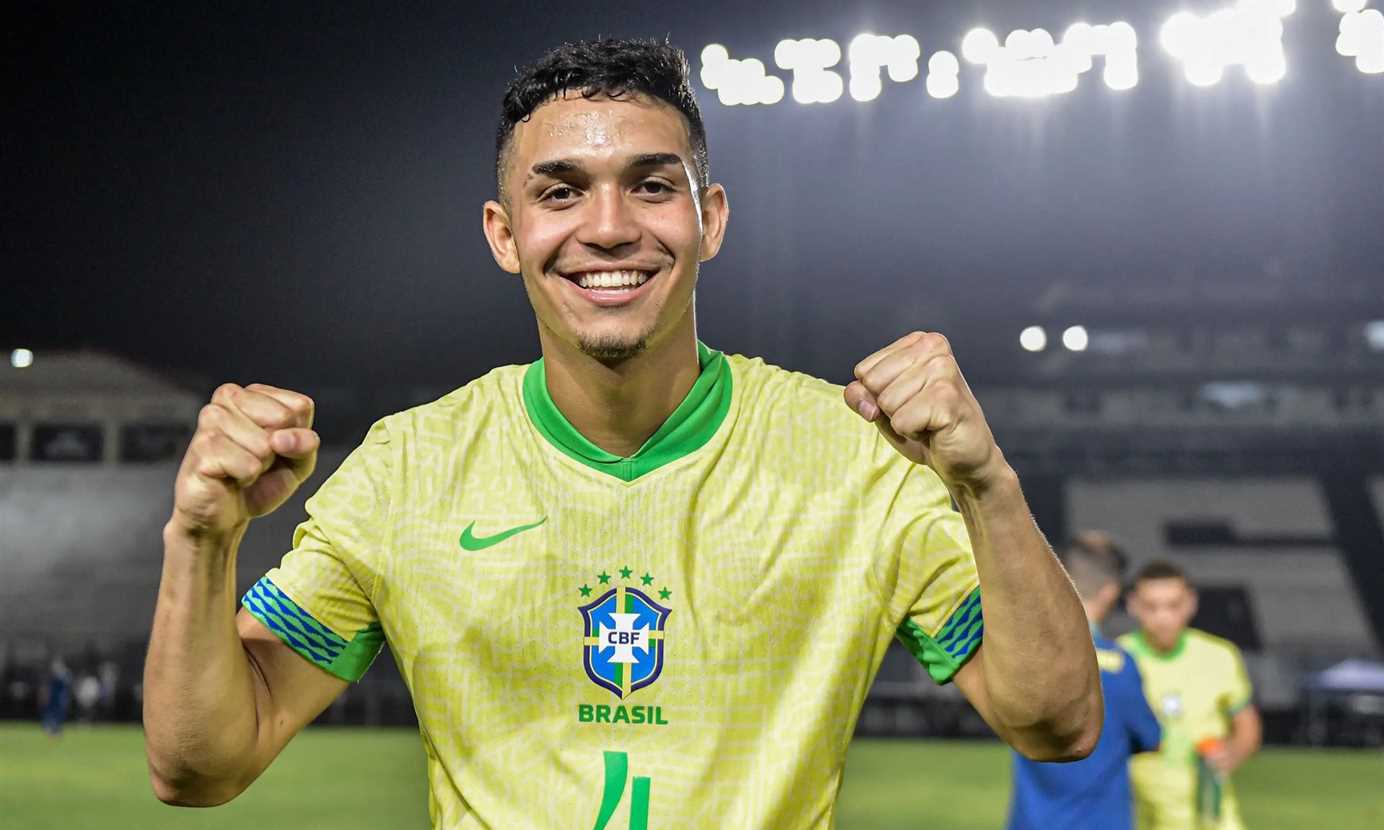 أرثر دياز - لاعب منتخب البرازيل