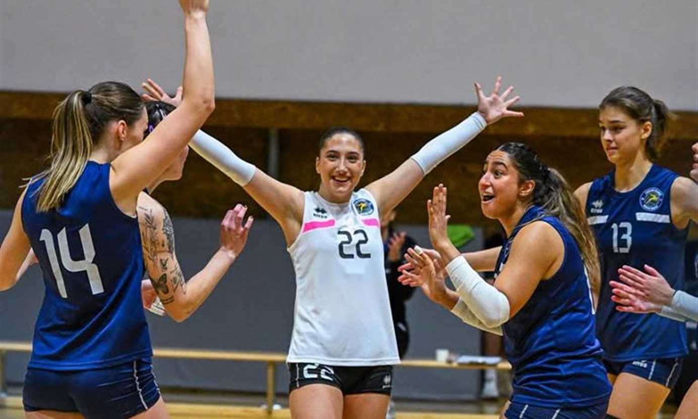 سهيلة وفيق - جازيلي المقدوني كرة طائرة