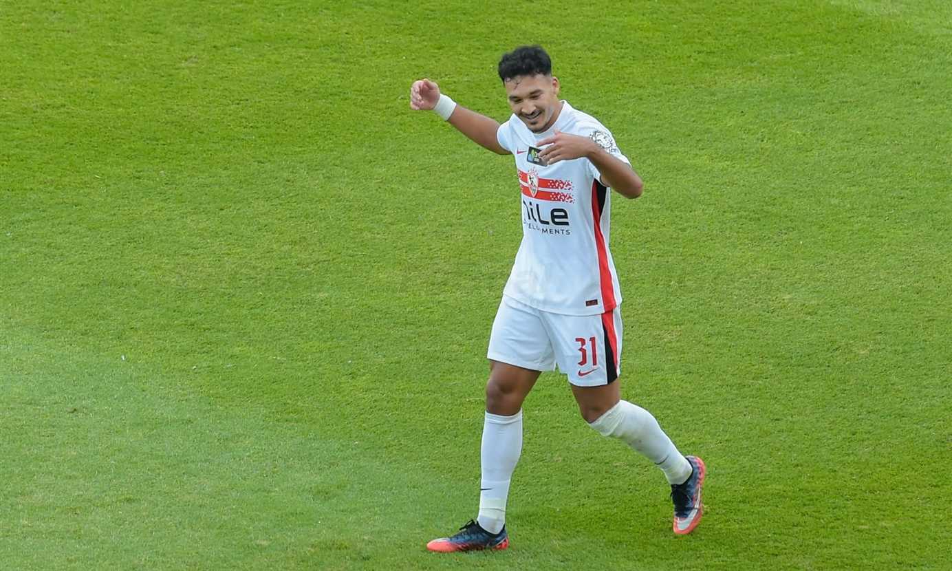 احتفال هدف أحمد شريف - الزمالك ضد بترول أسيوط